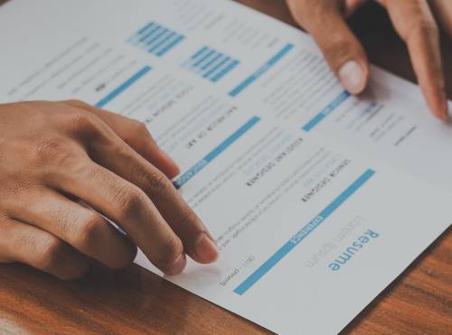Rédiger un CV efficace - Apprendre à rédiger un CV efficace adapté aux exigences des recruteurs |