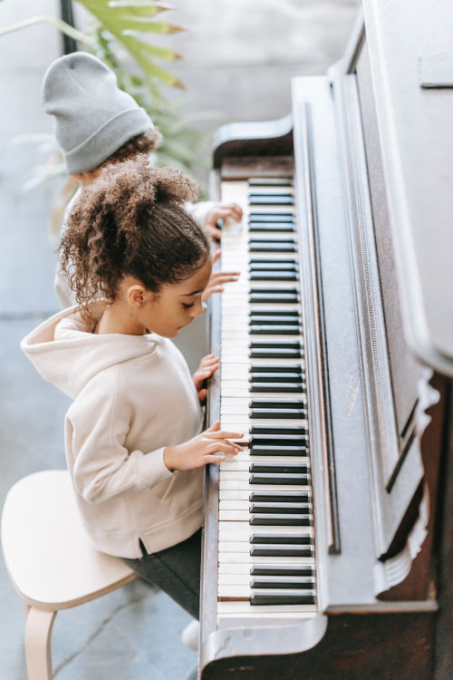 Piano et solfège pour enfants (0-6 ans) - Niveau 2 - Approfondir les connaissances de vos enfants au piano et au solfège | 